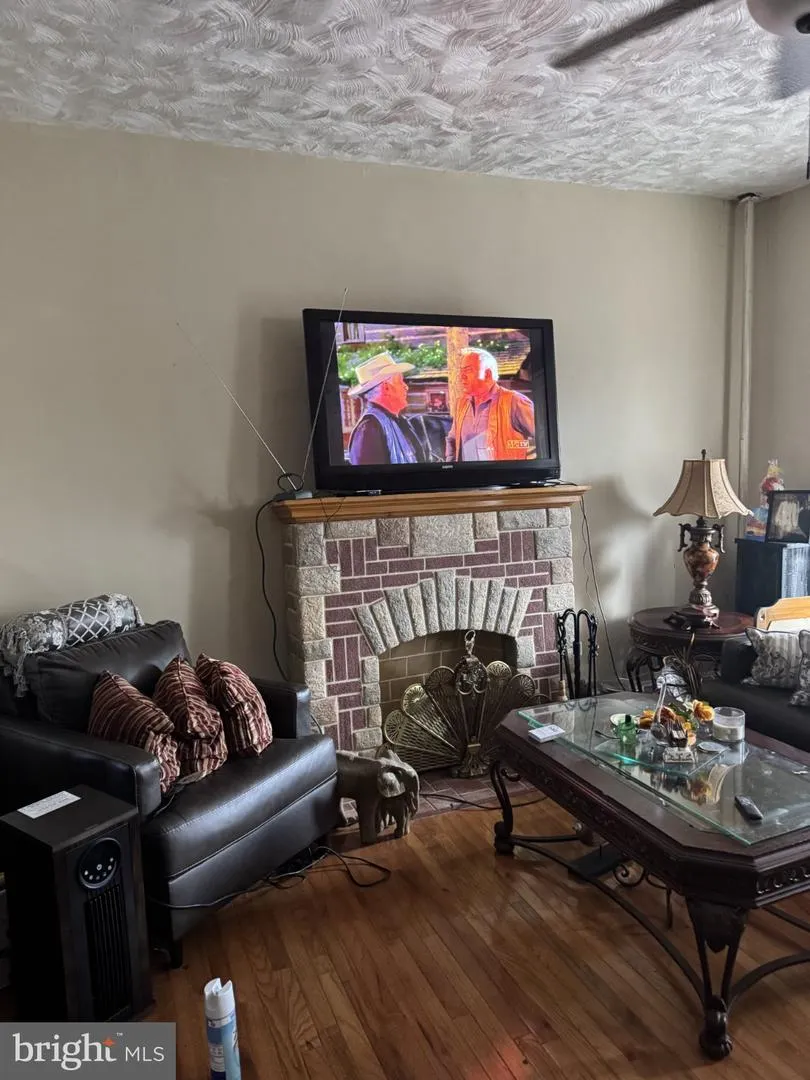426 E 28TH STREET Baltimore, MD 21218