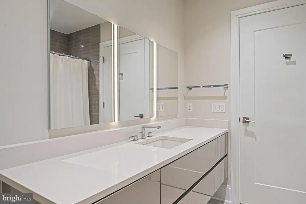 7887 JONES BRANCH DRIVE #503 Mclean, VA 22102