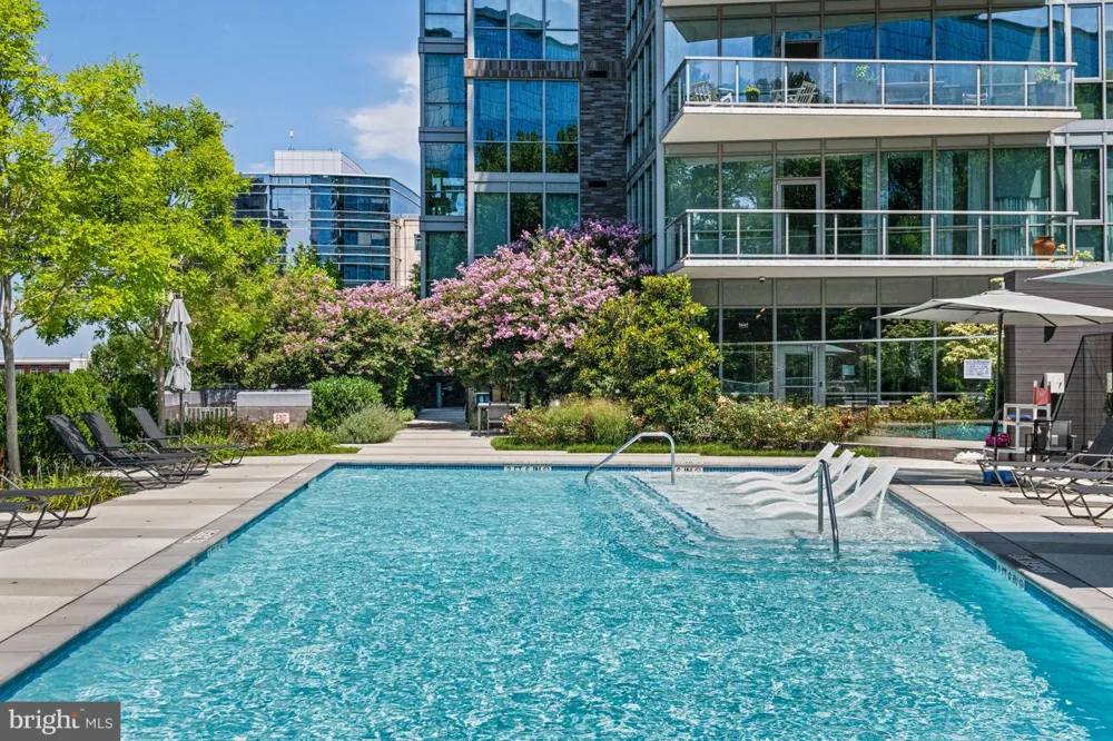 7887 JONES BRANCH DRIVE #503 Mclean, VA 22102