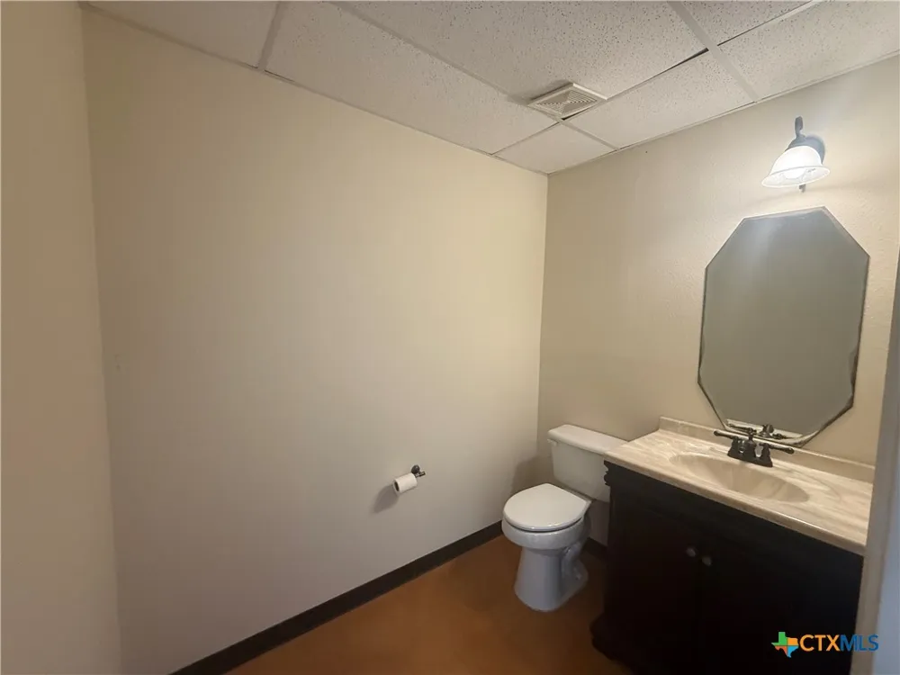 23063 State Highway 46 #2-3 Bulverde, TX 78070