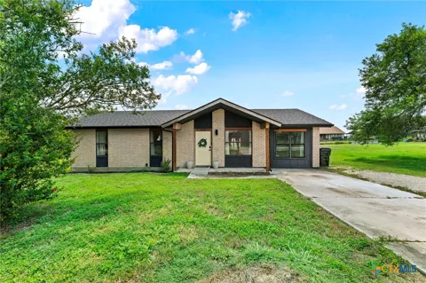 308 River Hills