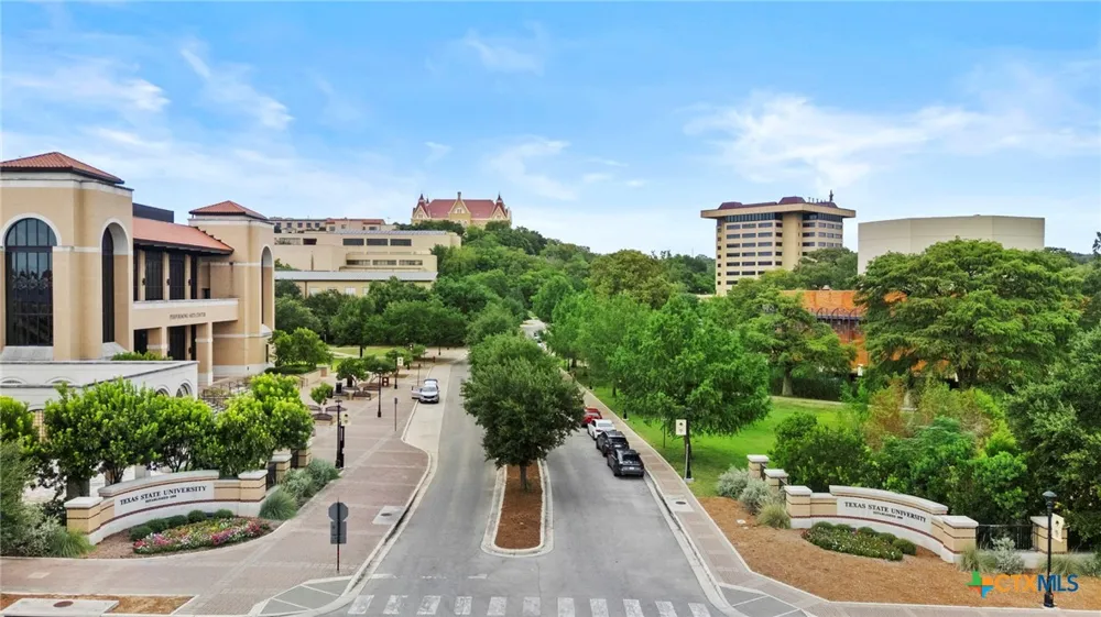 308 River Hills San Marcos, TX 78666