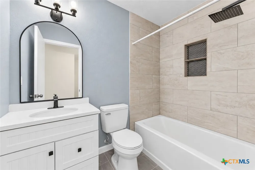 308 River Hills San Marcos, TX 78666