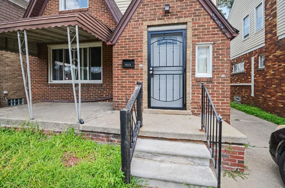 16252 Ilene Street Detroit, MI 48221