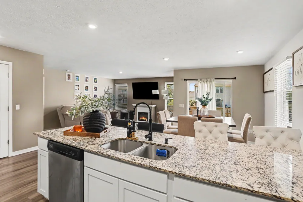 4269 Wild Meadow Street Kalamazoo, MI 49048