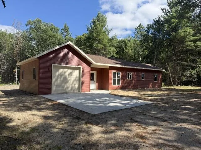6815 W Dana's Circle Baldwin, MI 49304