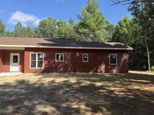 6815 W Dana's Circle Baldwin, MI 49304