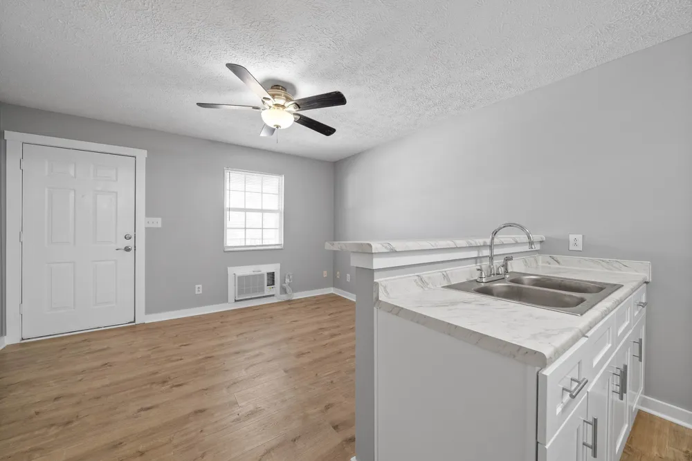765 Robb Ave #1 Clarksville, TN 37040