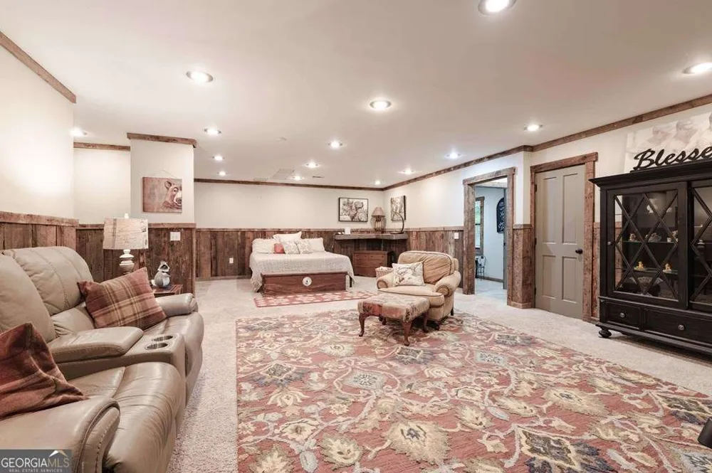 11 Treasure LN Blairsville, GA 30512