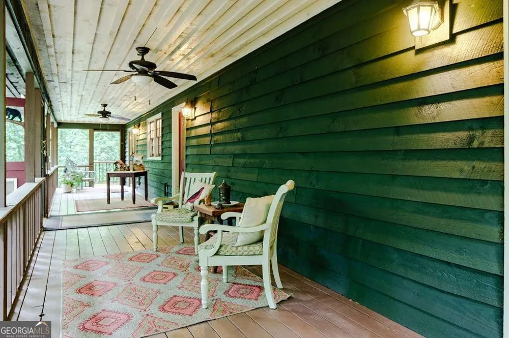 11 Treasure LN Blairsville, GA 30512