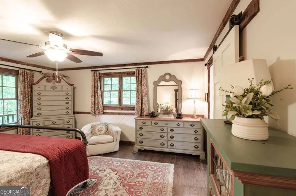 11 Treasure LN Blairsville, GA 30512