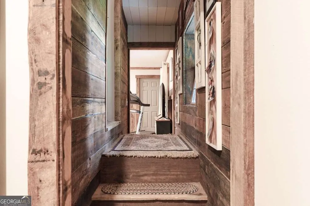 11 Treasure LN Blairsville, GA 30512