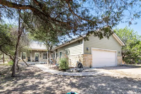 204 Deer Creek Circle