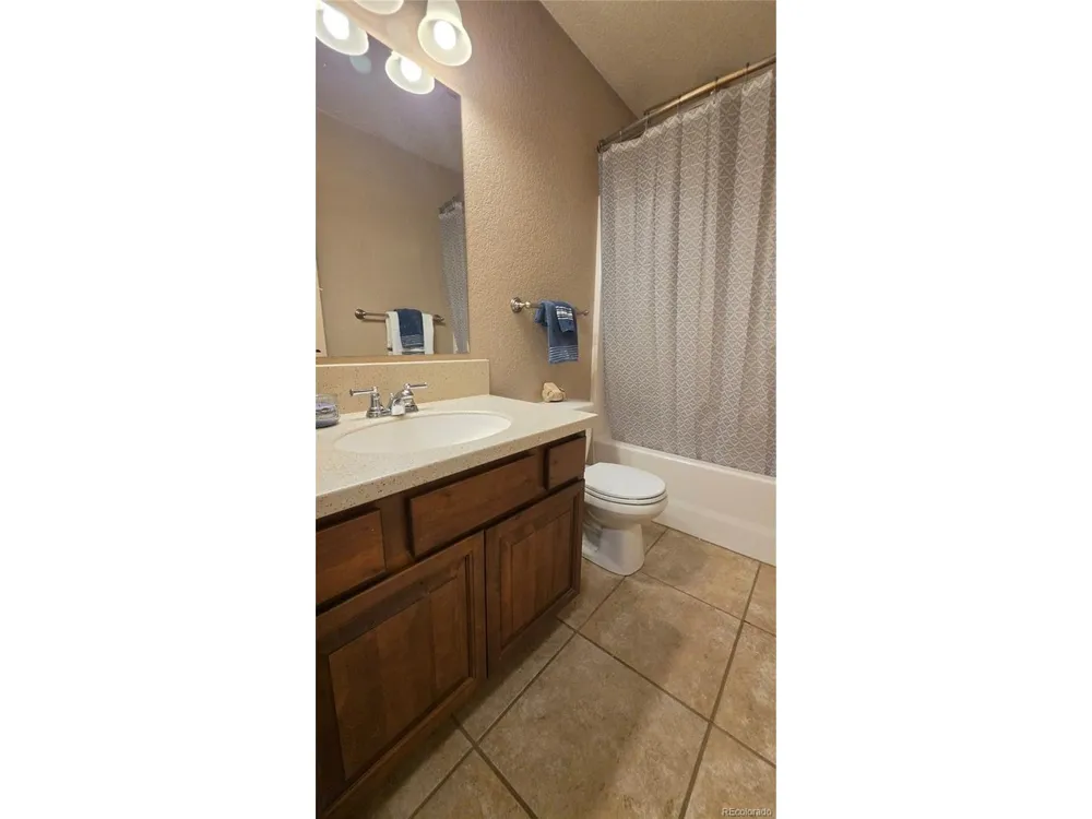 2224 Crestwood Lane Pueblo, CO 81008