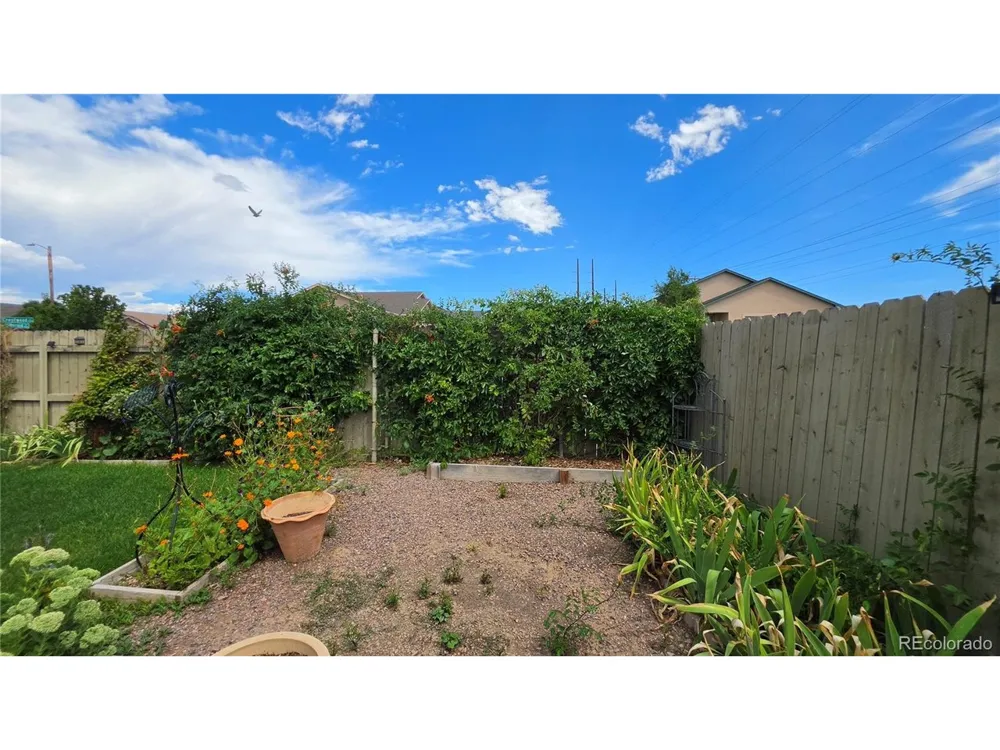 2224 Crestwood Lane Pueblo, CO 81008