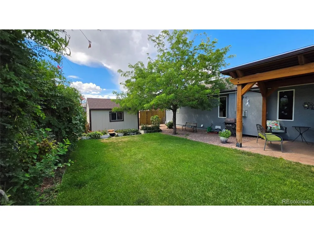 2224 Crestwood Lane Pueblo, CO 81008