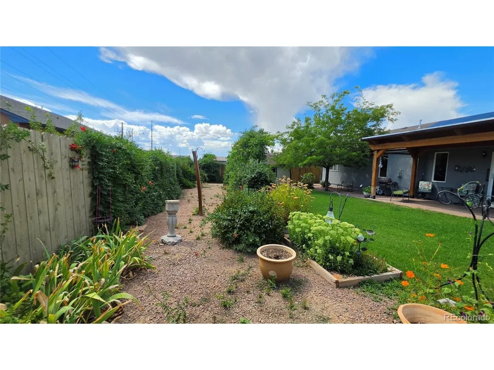 2224 Crestwood Lane Pueblo, CO 81008