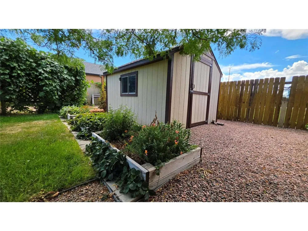 2224 Crestwood Lane Pueblo, CO 81008