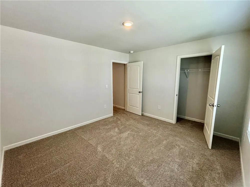 2986 Daxton Lane Gainesville, GA 30507