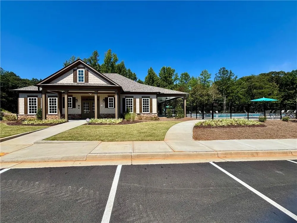 2986 Daxton Lane Gainesville, GA 30507