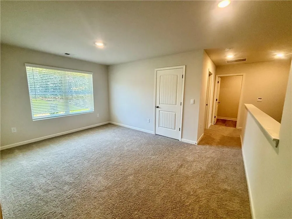 2986 Daxton Lane Gainesville, GA 30507