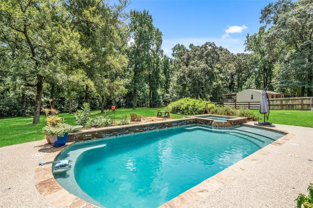 22650 Mueschke Road Tomball, TX 77377