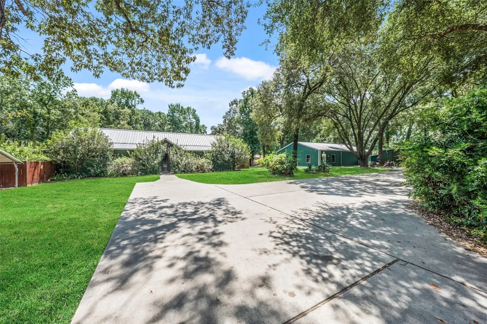 22650 Mueschke Road Tomball, TX 77377