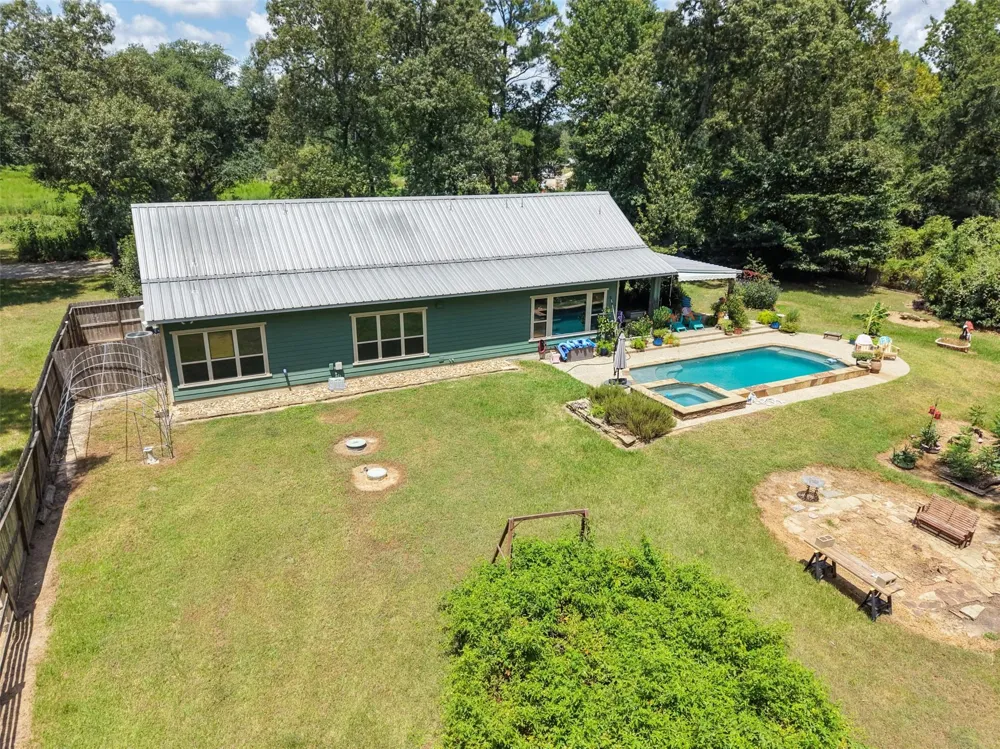 22650 Mueschke Road Tomball, TX 77377