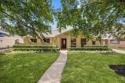 2811 Quincannon Lane