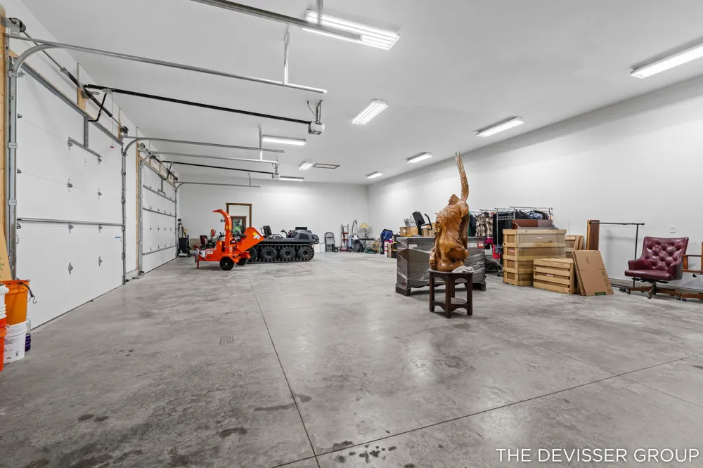5837 Timber Bluff Trail Fennville, MI 49408