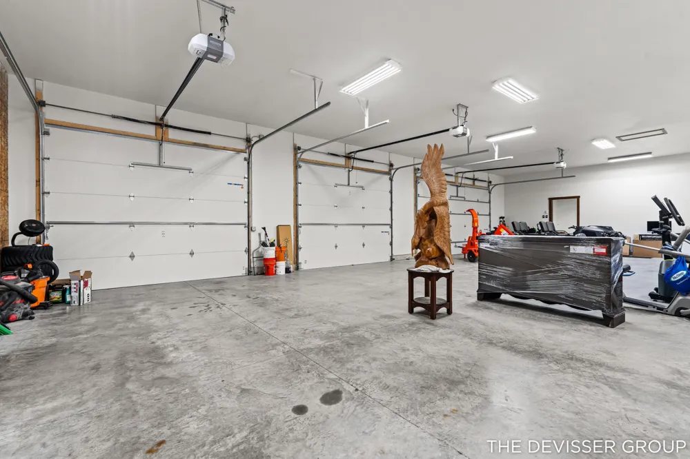 5837 Timber Bluff Trail Fennville, MI 49408
