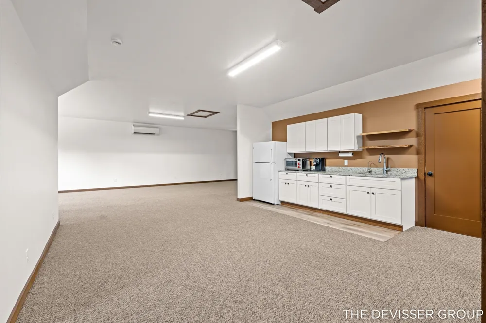 5837 Timber Bluff Trail Fennville, MI 49408
