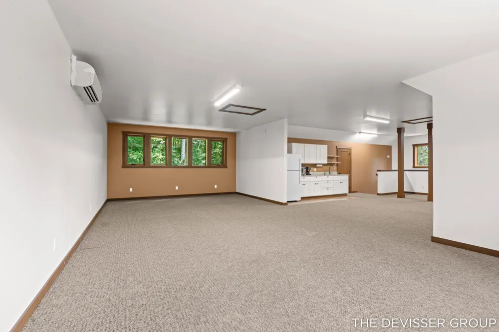 5837 Timber Bluff Trail Fennville, MI 49408