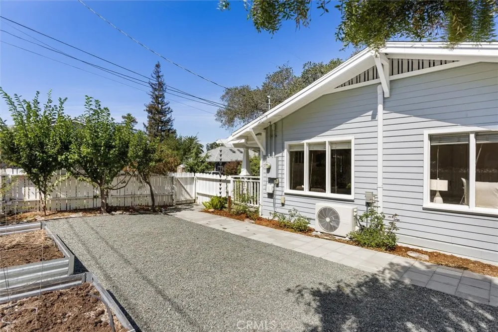 1910 Ruth Street San Luis Obispo, CA 93401