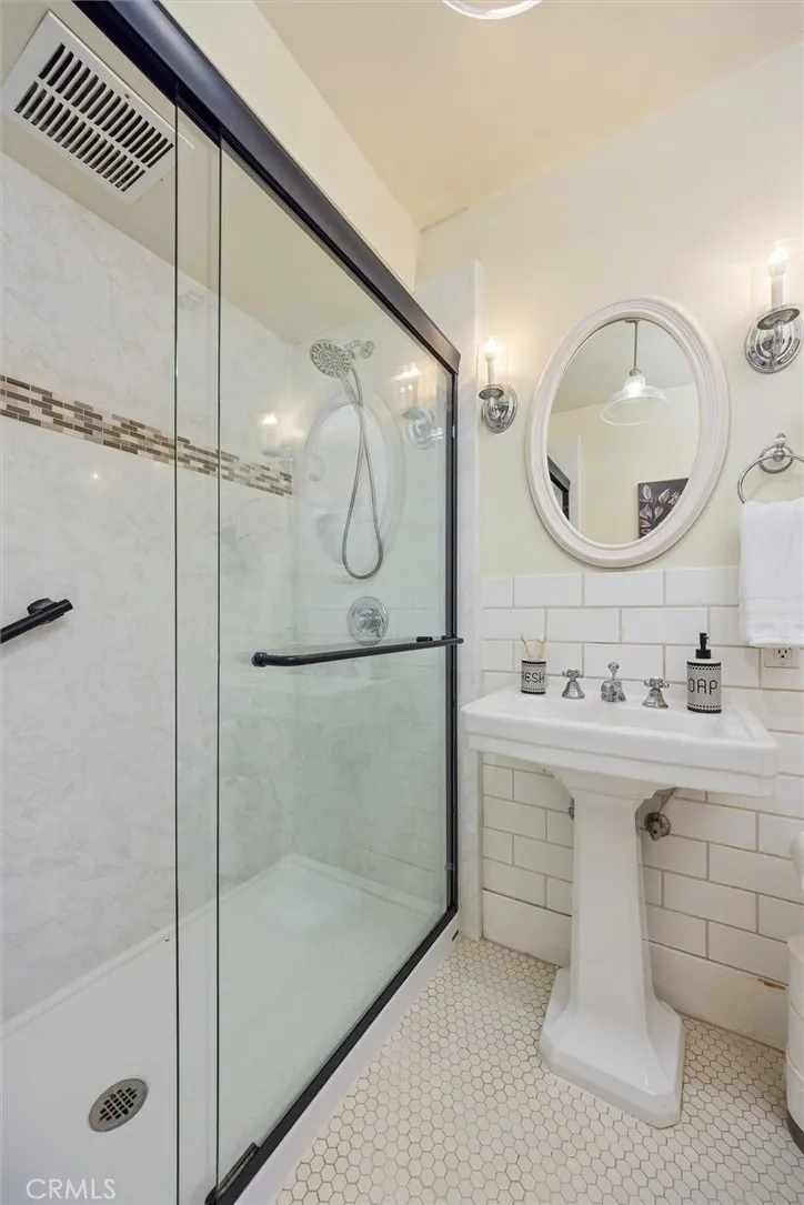 1910 Ruth Street San Luis Obispo, CA 93401