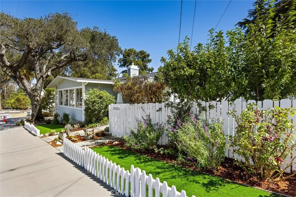 1910 Ruth Street San Luis Obispo, CA 93401