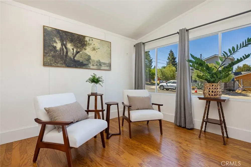 1910 Ruth Street San Luis Obispo, CA 93401