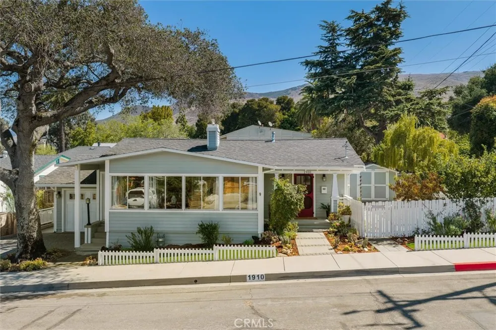 1910 Ruth Street San Luis Obispo, CA 93401