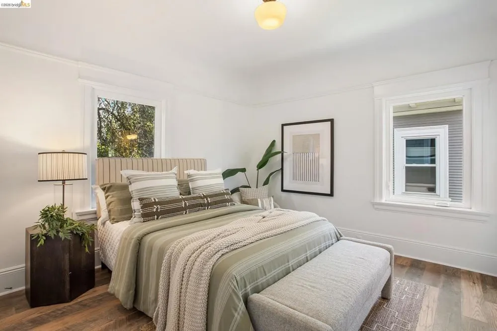 455 36Th St Oakland, CA 94609