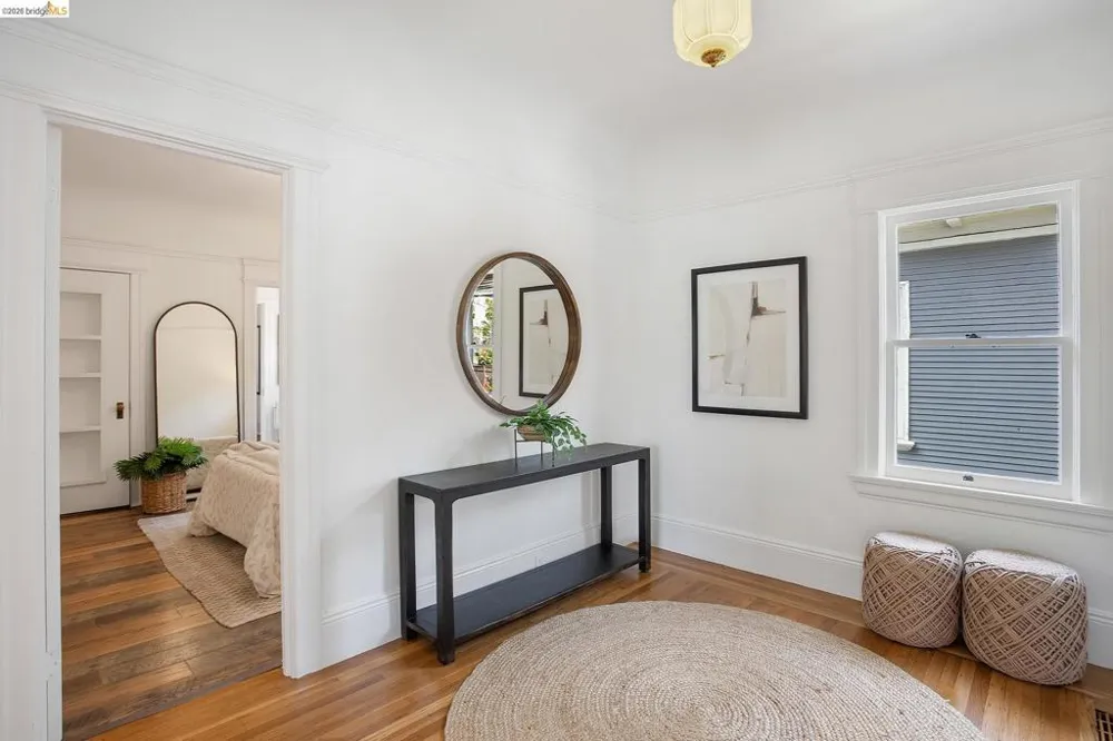 455 36Th St Oakland, CA 94609