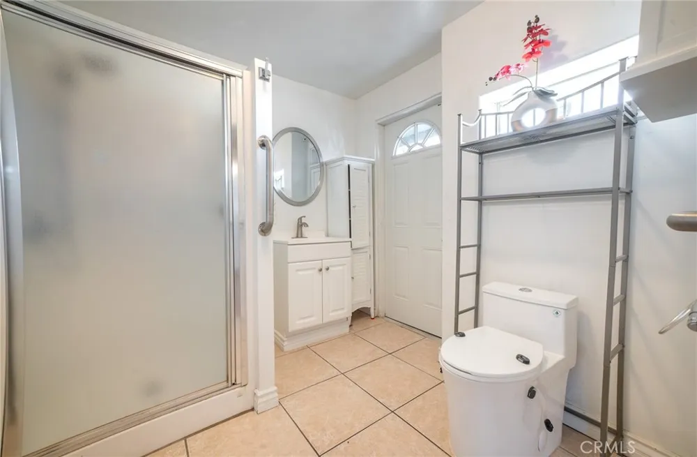 6061 Arden Highland, CA 92346