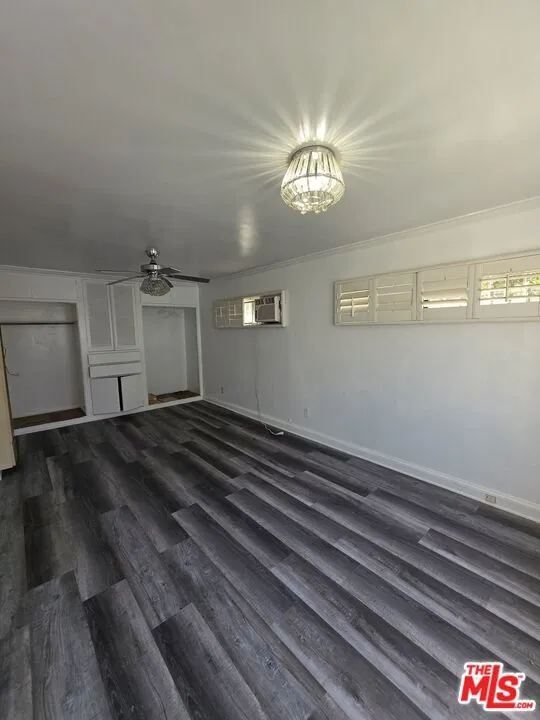 611 W 109th Street Los Angeles, CA 90044