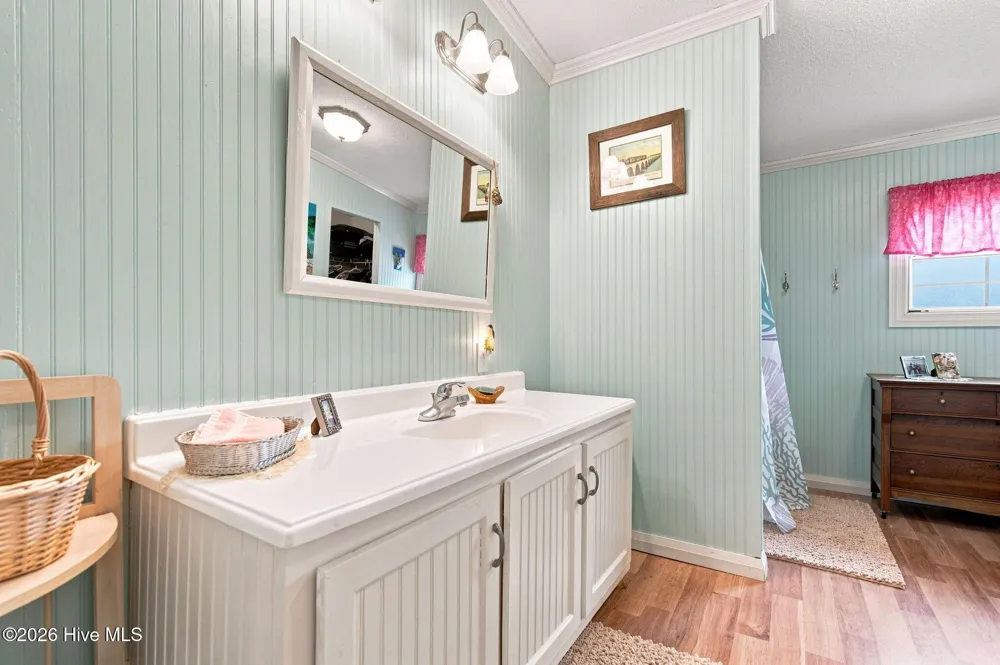 178 &176 Dunn Road Sneads Ferry, NC 28460