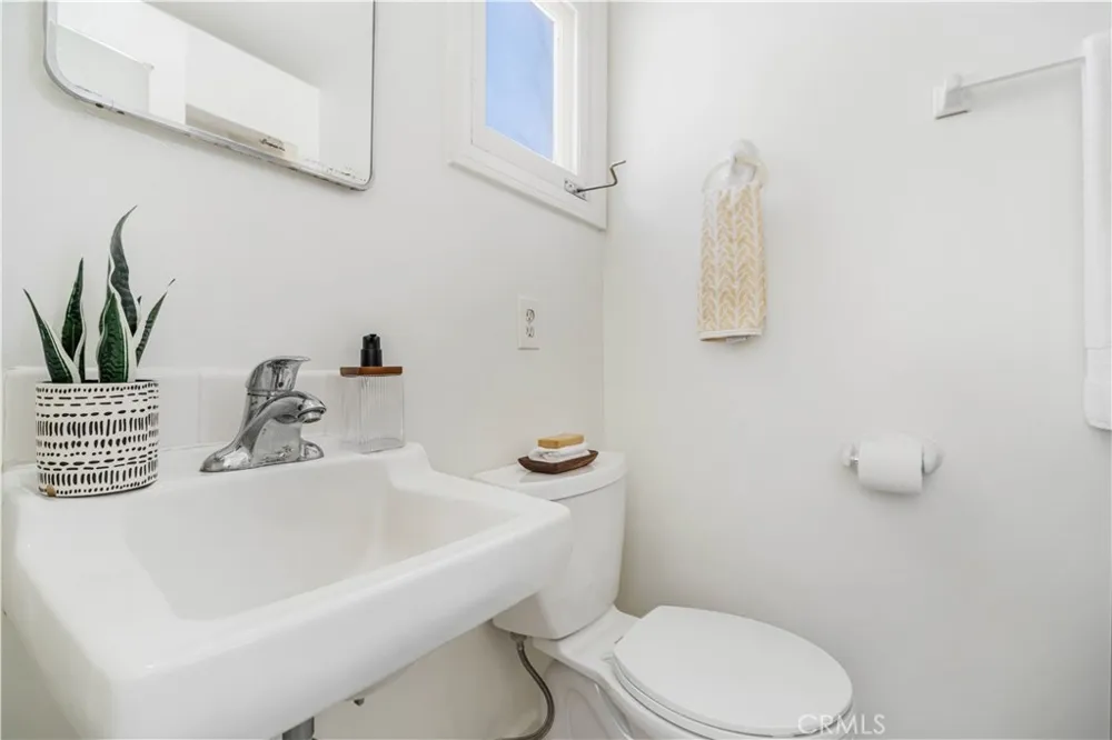 2024 Amherst Drive South Pasadena, CA 91030