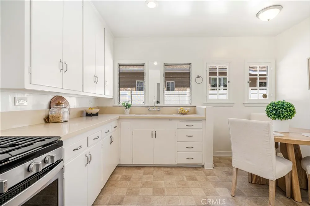 2024 Amherst Drive South Pasadena, CA 91030