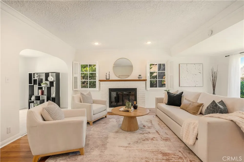 2024 Amherst Drive South Pasadena, CA 91030
