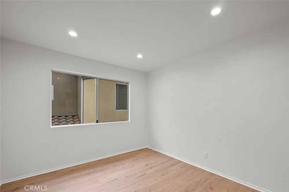 731 E Cypress Avenue #D Burbank, CA 91501