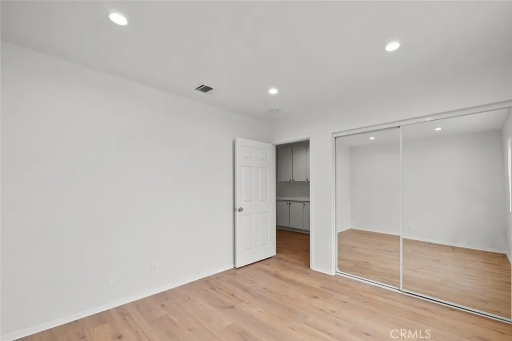 731 E Cypress Avenue #D Burbank, CA 91501