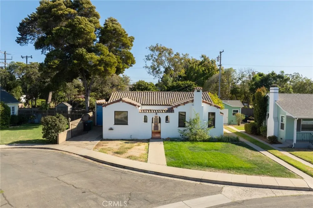 144 Palm Court Santa Maria, CA 93454