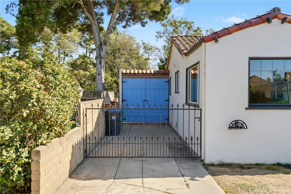 144 Palm Court Santa Maria, CA 93454